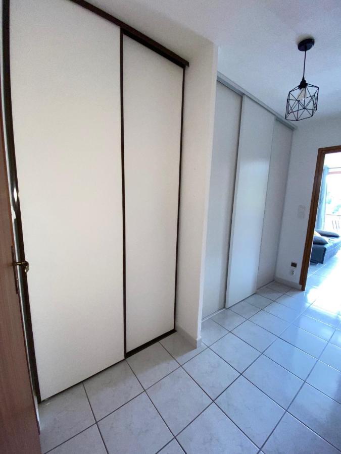 Appartement Situe A Cote Du Lac De Serre Poncon Saint-Sauveur  Bagian luar foto